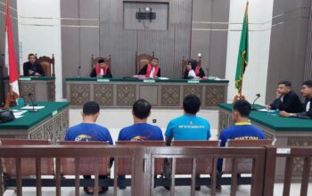 Tiga Oknum Polisi dan Satu Residivis Narkoba Dituntut Enam Tahun Penjara