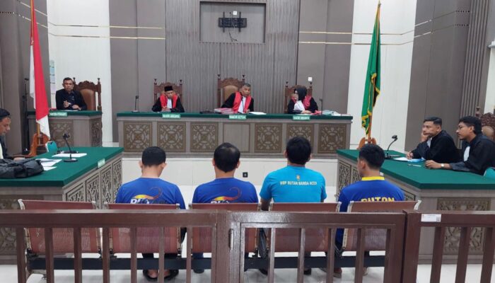 Tiga Oknum Polisi dan Satu Residivis Narkoba Dituntut Enam Tahun Penjara