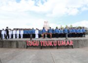Bupati Aceh Barat Lantik 132 Pejabat Di Tugu Teuku Umar