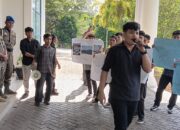 Bupati dan Wakil Bupati Madina Dinilai “Penakut” karena Hindari Demo Mahasiswa Soal MBG