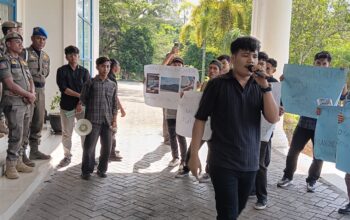 Bupati dan Wakil Bupati Madina Dinilai “Penakut” karena Hindari Demo Mahasiswa Soal MBG