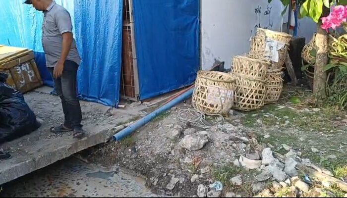 SPPG Sei Rampah Diduga Buang Limbah ke Drainase Jalan Lintas Sumatera