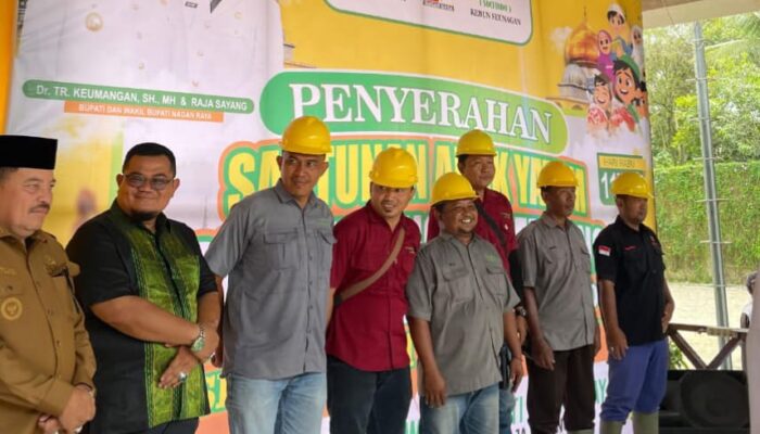 Jelang Puasa, PT. Socfindo Seumanyam Serahkan Santunan dan Daging Meugang ke Yatim serta Karyawan