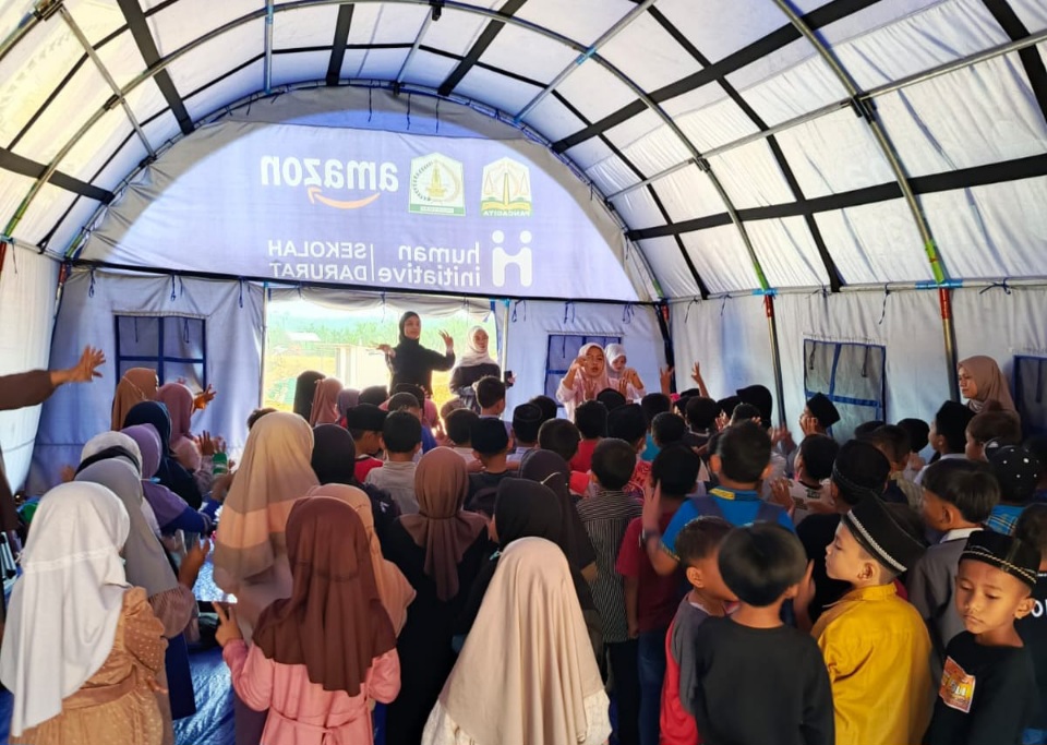 PKM Dosen PPPK ADAPI IAIN Langsa, Mengajar Anak Penyitas Banjir Di Aceh Tamiang