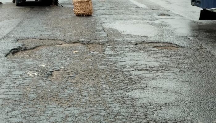 Banyak Ruas Jalan Nasional di Tebingtinggi Rusak