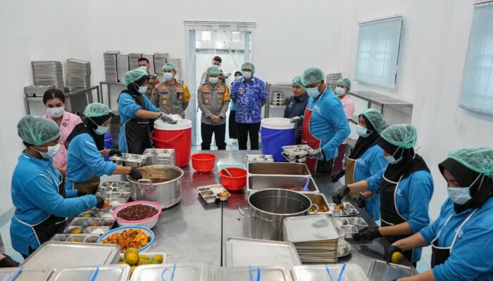 SPPG Yayasan Kemala Bhayangkari Dilaunching,Bupati Deliserdang: Kita Komitmen Peningkatan Kualitas Gizi Masyarakat