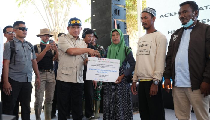 Korban Banjir Aceh Tamiang Terima Bantuan Stimulan Rumah Rusak