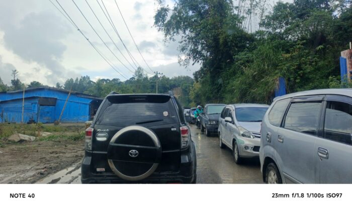 Jalan Bireuen–Takengon Macet Usai Hujan
