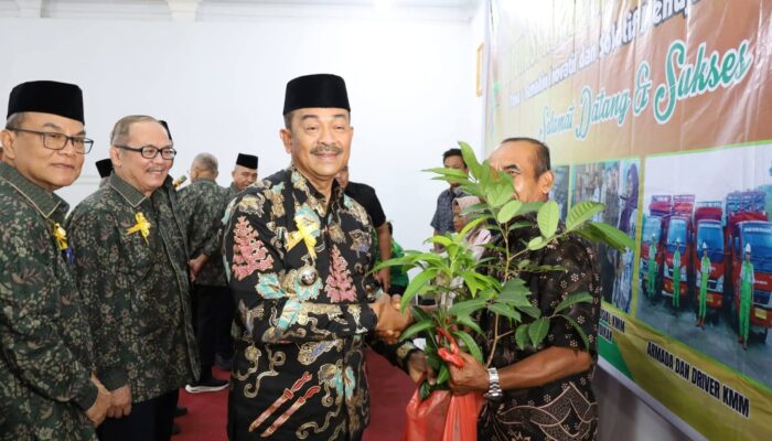 Bupati Madina Dorong KMM Manfaatkan PasarDigital