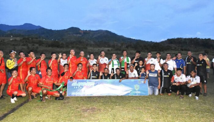 Bupati Madina Tampil di Laga Trofeo Oldcrack