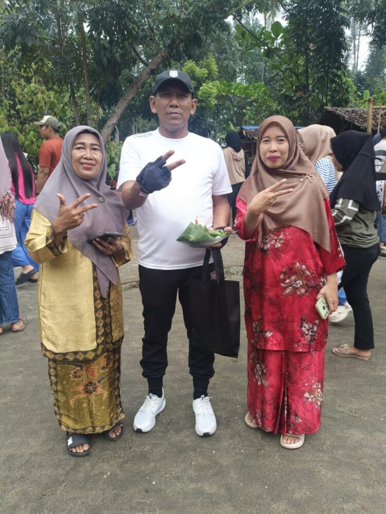 Kadis Pendidikan Deliserdang Apresiasi Wisata Kuliner Pasar Kamu