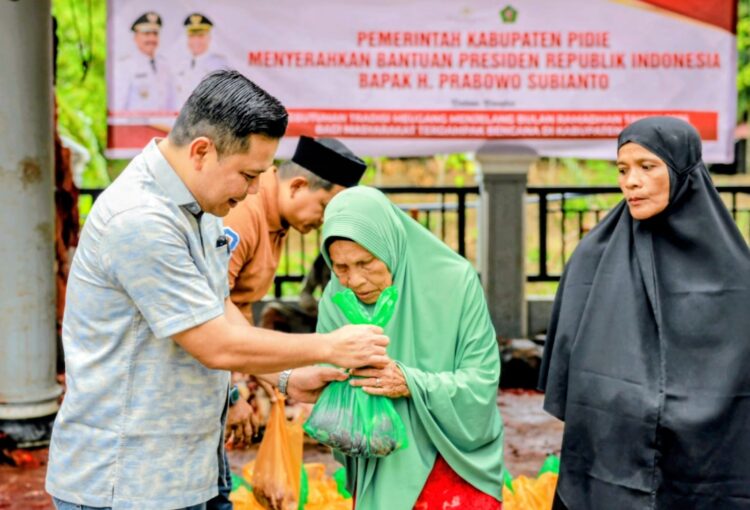 Alzaizi Antar Bantuan Presiden, Meugang yang Terjaga