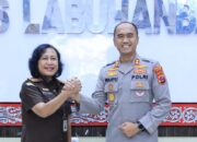 Kajari Labuhanbatu Kunjungi AKBP Wahyu Endrajaya