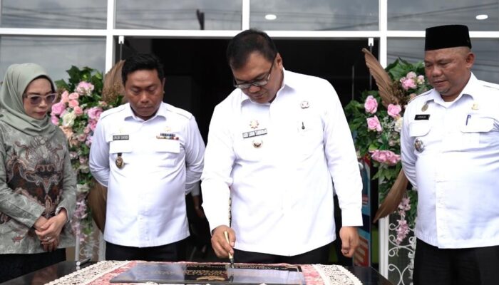 Asri Ludin Tambunan Minta Pelayanan Publik di Pagar Merbau Makin CTM