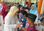 Perwiritan Akbar di Pantai Labu, Ny. Jelita Asri Ludin Tambunan: Tanamkan Nilai Agama kepada Anak Sejak Dini