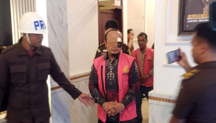 Hari Pertama Puasa, Dua Pejabat Pemkab Batubara Ditahan Kejari