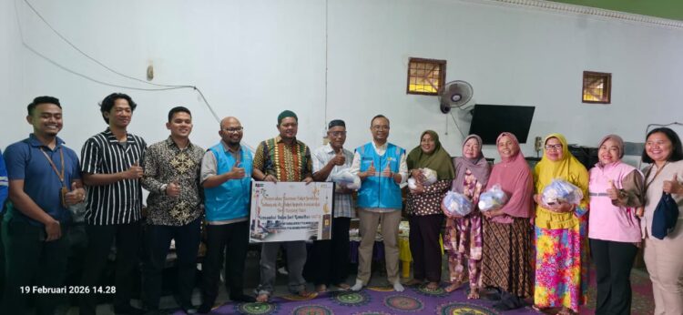 Ringankan Beban Warga Di Bulan Ramadhan, Indonesia Power Bagikan 185 Paket Sembako