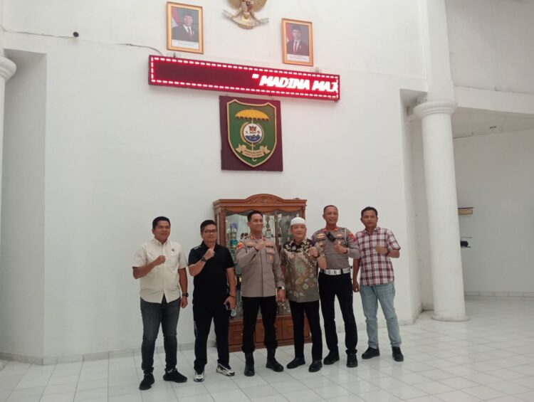 Perkuat Sinergitas dan Silaturahmi, Kapolres Kunjungi Ketua DPRD Mandailing Natal