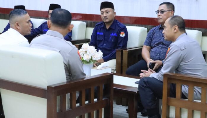 KPU Labuhanbatu dan Labura Silaturahmi ke Polres