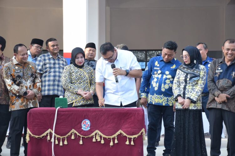 Asri Ludin Tambunan Resmikan Kantor Damkarmat Deliserdang
