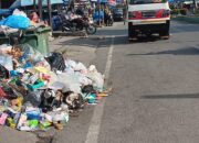 Jelang HUT Ke-27 Kab. Madina, Tumpukan Sampah di Jembatan Aek Mata Belum Teratasi
