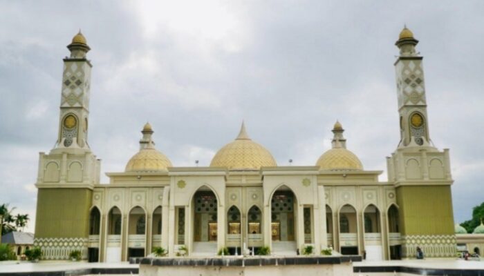 ‘Benang Merah Masa Lalu’, di Balik Retaknya Masjid Agung Abdya 