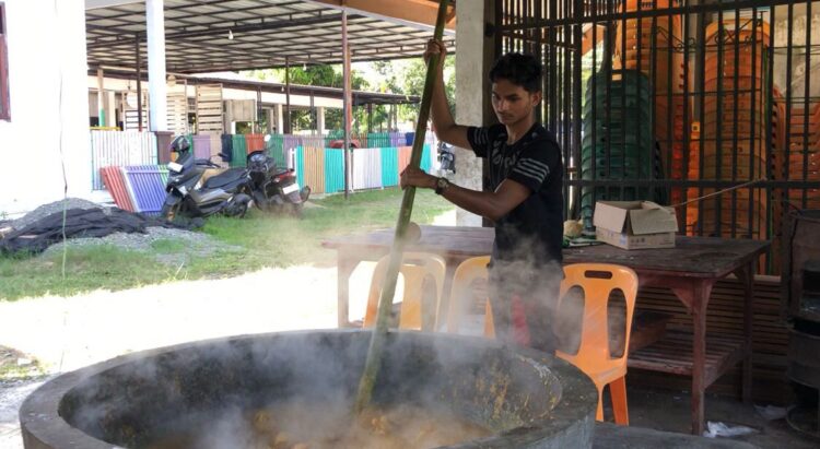 Meunasah Beung Bakjok Sediakan 200 Paket Ie Bu Peudah untuk Berbuka Selama Ramadhan
