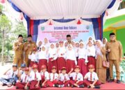 Bupati Madina Apresiasi Pemberian Beasiswa di Desa Suka Ramai