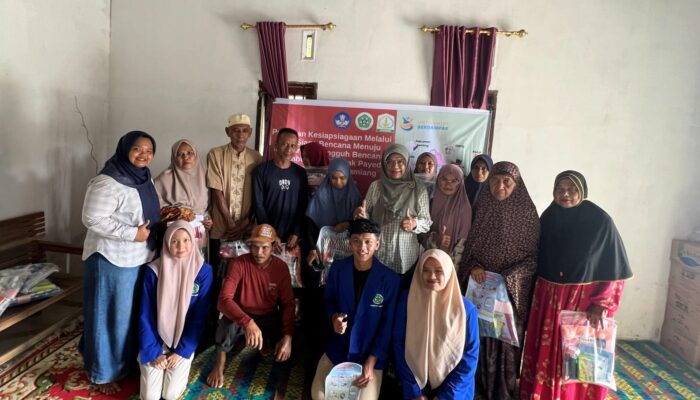 Dosen PKM Unsam Berikan Pelatihan Kesiapsiagaan Melalui Tas Siaga Bencana di Manyak Payed