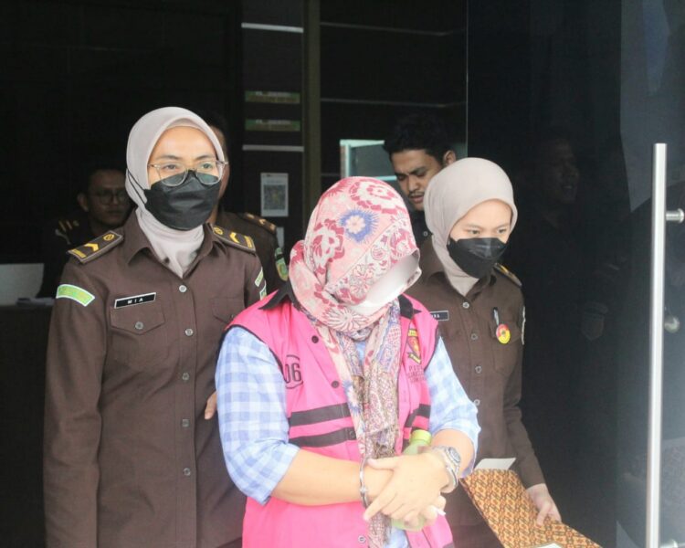 Lagi, Penyidik Kejari Gunungsitoli Tahan Tersangka Baru Proyek Dinkes Nisbar