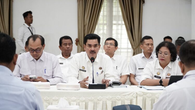 Pemkab Deliserdang Beri Tenggat Waktu Penataan Kabel Utilitas Sebelum HUT 26 APKASI