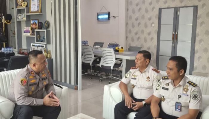 Kalapas Labuhanruku Sambangi Polres Batubara​