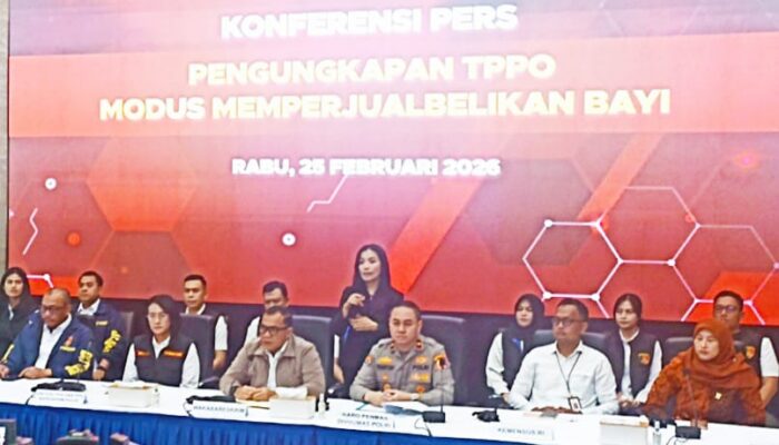 Polri Ungkap Jaringan Perdagangan Bayi Lintas Provinsi: 12 Tersangka Ditangkap, 7 Bayi Diselamatkan