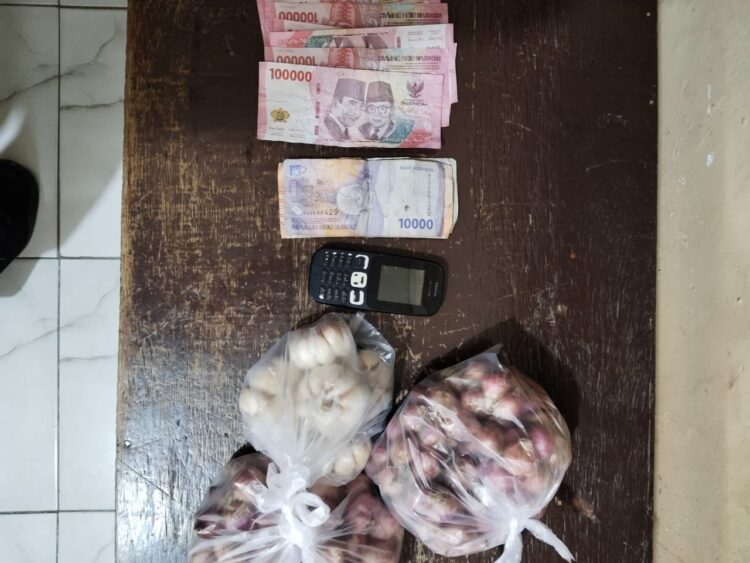 Warga Medan Diduga Edarkan Uang Palsu Di Pajak Baru Perbaungan, Modus Beli Bawang