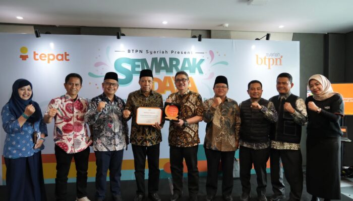 UMSU Terima Penghargaan Terbaik Pendampingan Dan Pemberdayaan Masyarakat