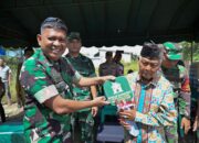 Berkah Ramadan, Danrem 011 Lilawangsa Serahkan Kunci Rumah Layak Huni ke Lansia Pidie