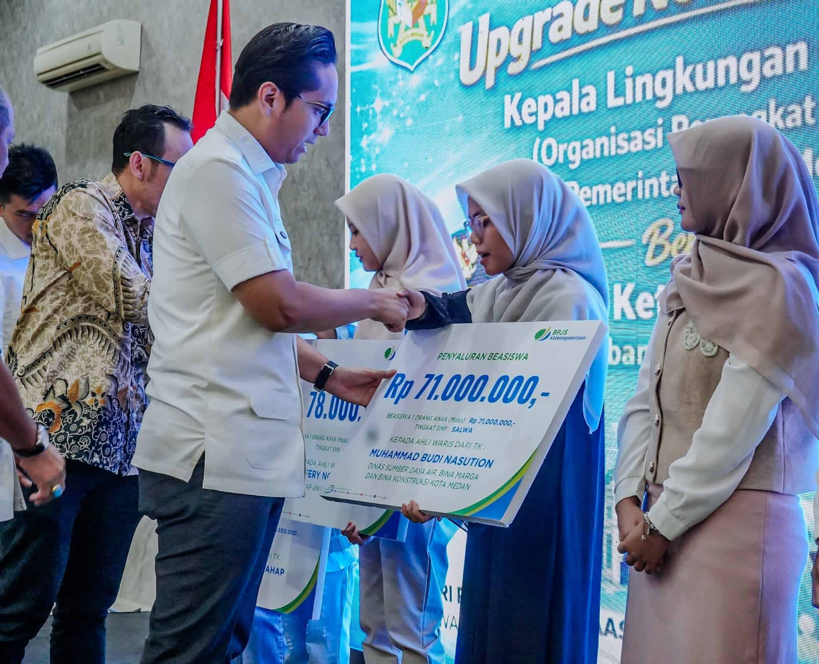 Rico Waas Perkuat Perlindungan Pekerja, 40 Ribu Pekerja Informal Terdaftar BPJS