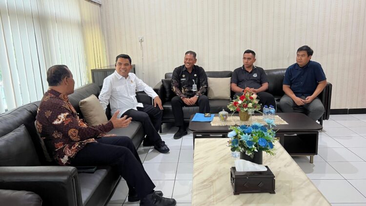 Kajari Poso Terima Kunjungan Kepala Rutan dan Bapas untuk Perkuat Sinergi Penegakan Hukum