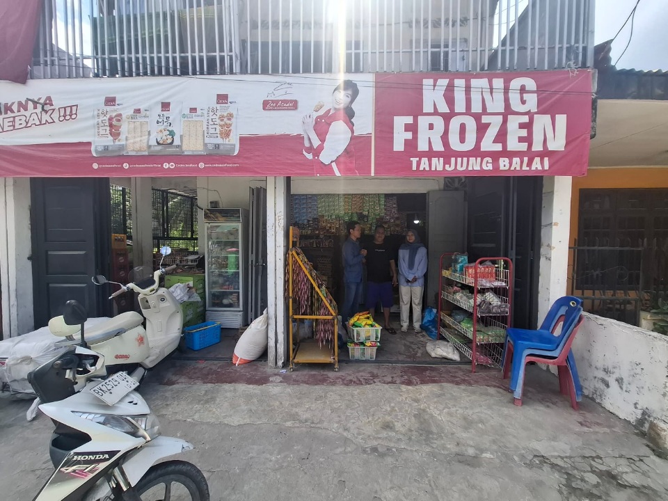 Dari Keranjang Motor Menuju Tiga Toko: Kisah Perjuangan Surya Darma Daulay