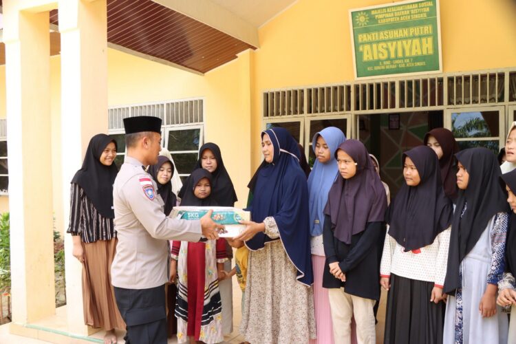 Polres Aceh Singkil Salurkan Kurma Ke Pesantren Dan Panti Asuhan