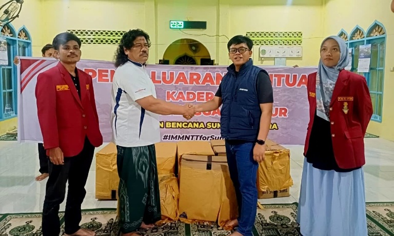 DPD IMM Sumut Salurkan Bantuan Untuk Korban Bencana Tapsel