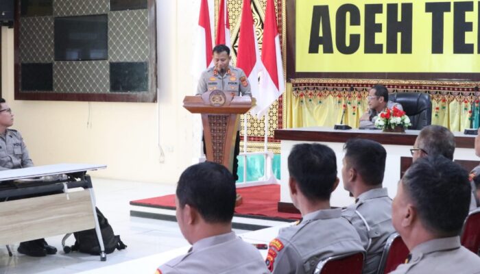 Kapolres Agara Lepas Pemulangan Mahasiswa STIK Angkatan Ke-83 Lemdiklat Polri