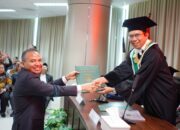 Ketua Umum DPP Prabowo Mania-08, Akhmad Gojali Harahap Raih Gelar Doktor Bidang Ilmu Politik