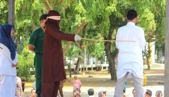 Jejak Kolonial Di Balik Penerapan Hukum Cambuk Di Indonesia Dan Asia Tenggara