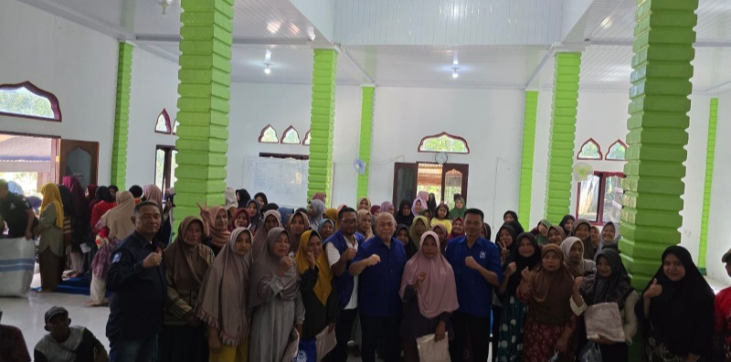 Tempuh Medan Ekstrem, Ketua FPAN DPRD Sumut Salurkan Bantuan Untuk Korban Banjir Bandang Di Bener Meriah