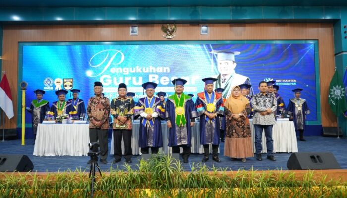 UMSU Kukuhkan Guru Besar Studi Islam, Mendikdasmen Soroti Krisis Kebenaran Di Era Digital