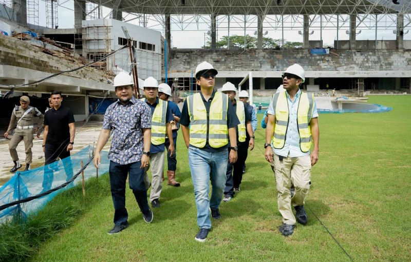 Rico Waas Dorong Percepatan Penyelesaian Revitalisasi Stadion Teladan