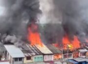 Kebakaran Hanguskan 13 Rumah Dan Tempat Usaha Di Pasar Pekong Medan