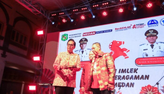 Ribuan Warga Medan Rayakan Imlek 2577, Rico Waas Tegaskan Persatuan Dalam Keberagaman