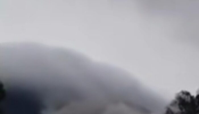 Gunung Semeru Kembali Meletus